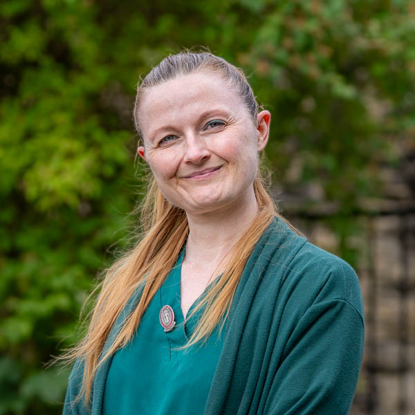 Leanne Ward - AVG (Web)